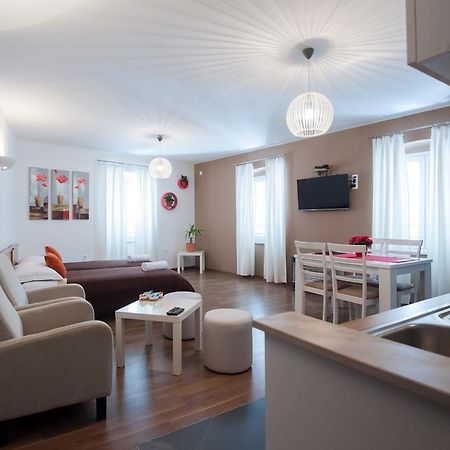 Rooms & Apartments 72 Zadar Habitación foto