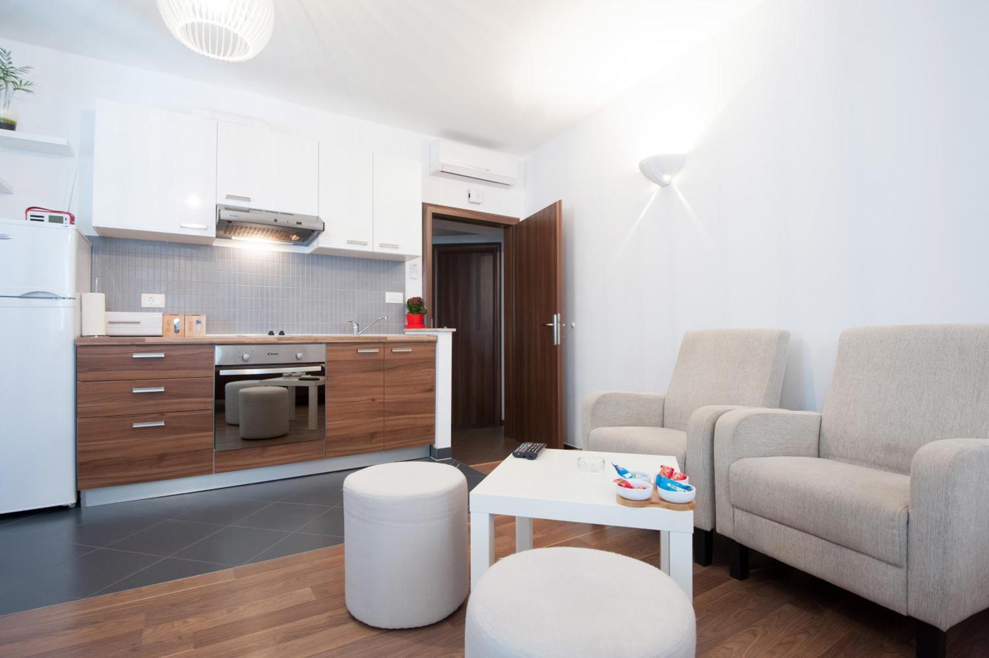 Rooms & Apartments 72 Zadar Habitación foto